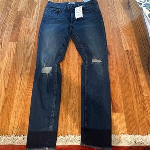 Zara Skinny / boot cut Jeans with stretch